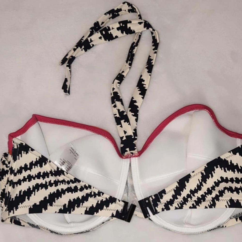 NWOT, Fantasie Bikini Top - Picture 3 of 5